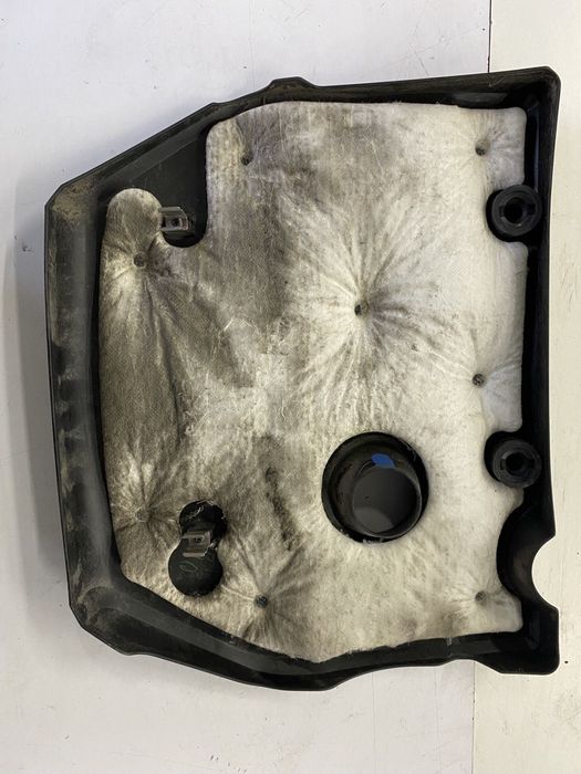 Mazda 3 bk 2.0 бенз кришка двигуна