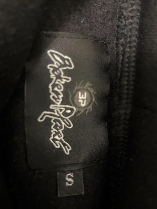 Кофта Broken Planet