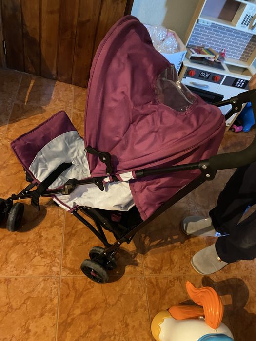 Carrinho de passeio infantil