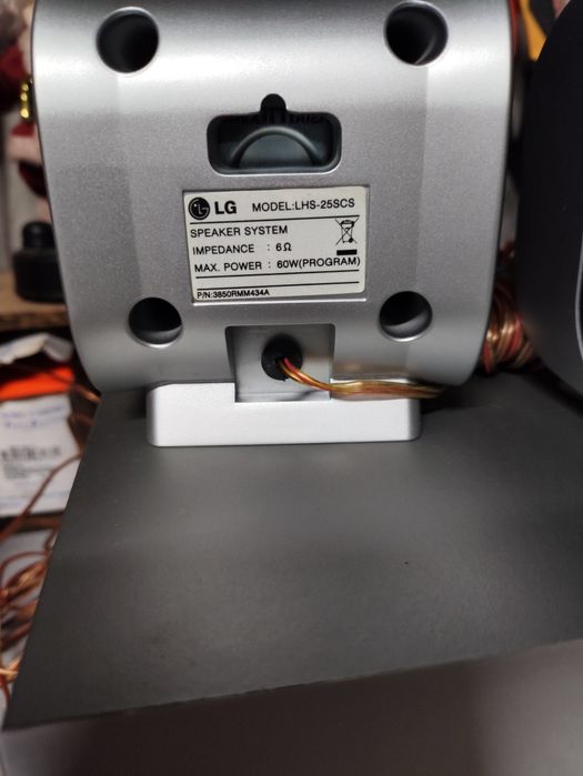 Título do Anúncio:Colunas 5.1 Home Cinema LG LH-T250SC + Subwoofer (Sem Leitor DVD/Comando)