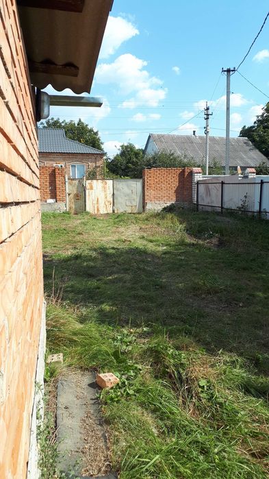 Земля 19 соток ділянка з будівлями Лелеківка Підгайці 21000$ власник