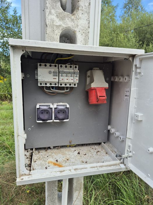 Erbetka + słup betonowy + przewód 15m