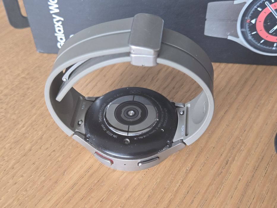 Smartwatch Samsung Galaxy Watch 5 Pro zadbany