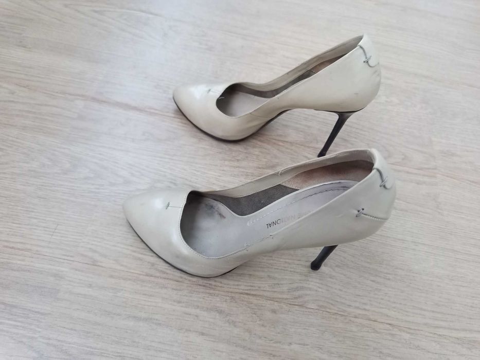 Туфлі жіночі, 37, устілка 24 см, Costume National