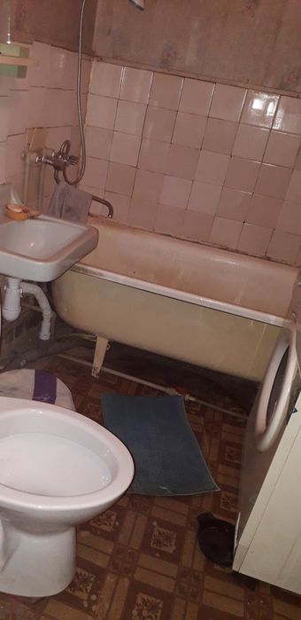 Хозяин.Сдам 1-у комн.кв. в р-не пл.Свободы,центр