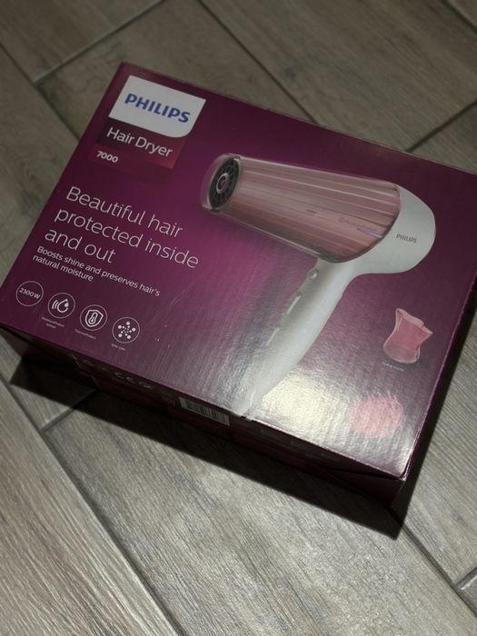 Фен PHILIPS HP8281/00