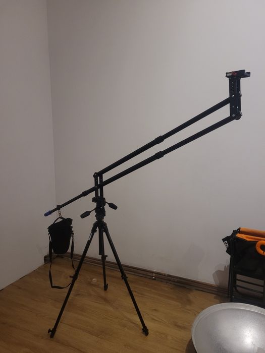 Żuraw teleskopowy do filmowania