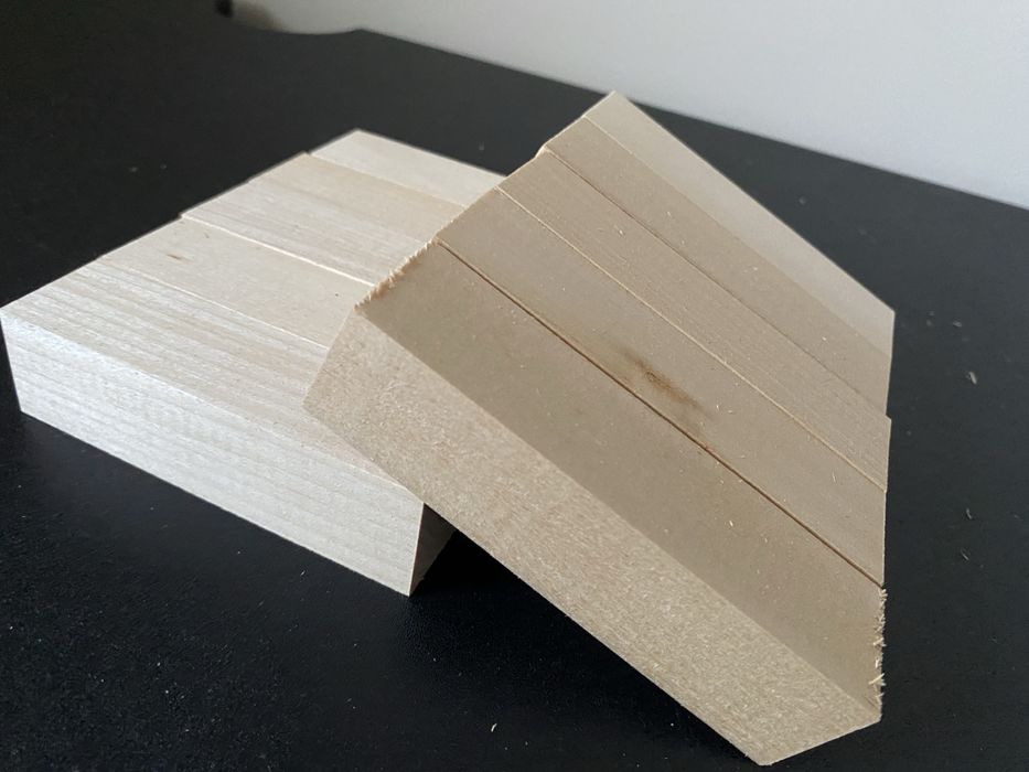 10 bloczków lipowych do rzezbienia