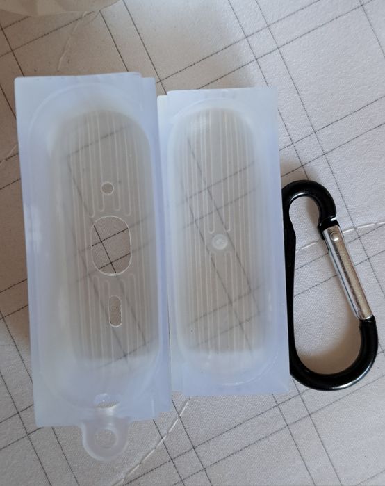 Etui ochronne na słuchawki