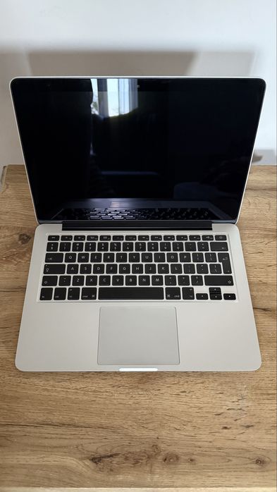 Apple MacBook Pro 13” A1502