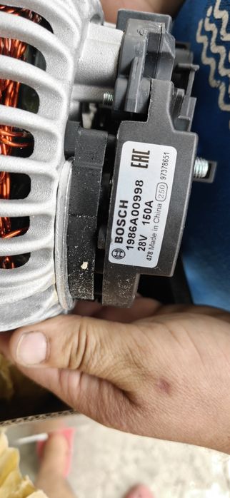 Alternator Bosch 1986A00998