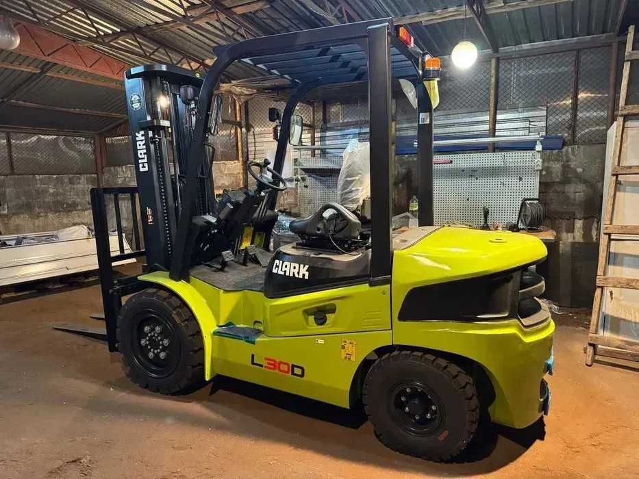 CLARK L30D НОВИЙ Дизельний навантажувач, погрузчик, кара