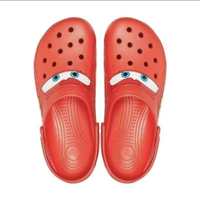 Klapki mqueen crocs dowolny rozmiar