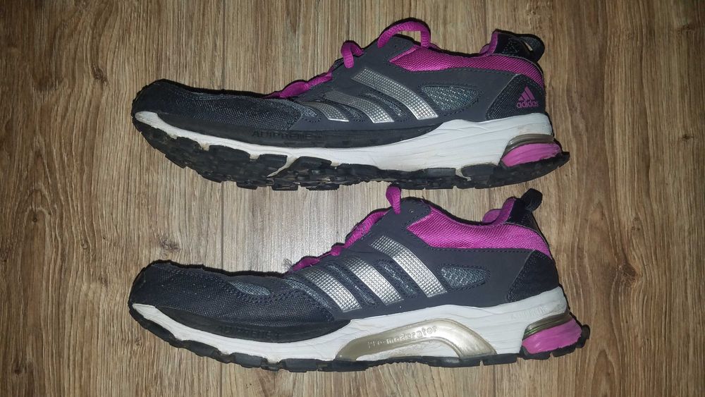 Buty ADIDAS Supernova RIOT 5 39/40 25cm biegowe terenowe Continental