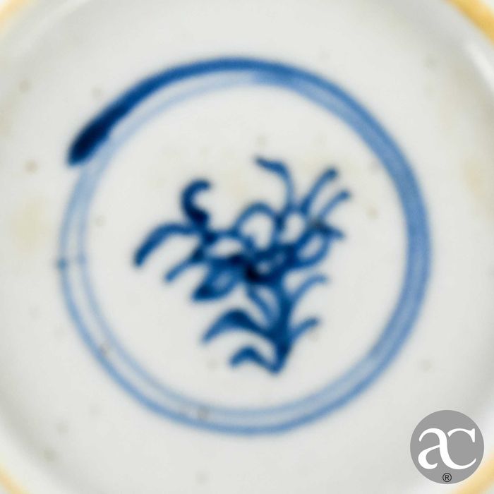Par de Covilhetes / Pratos Porcelana da China Kangxi séc. XVII / XVIII