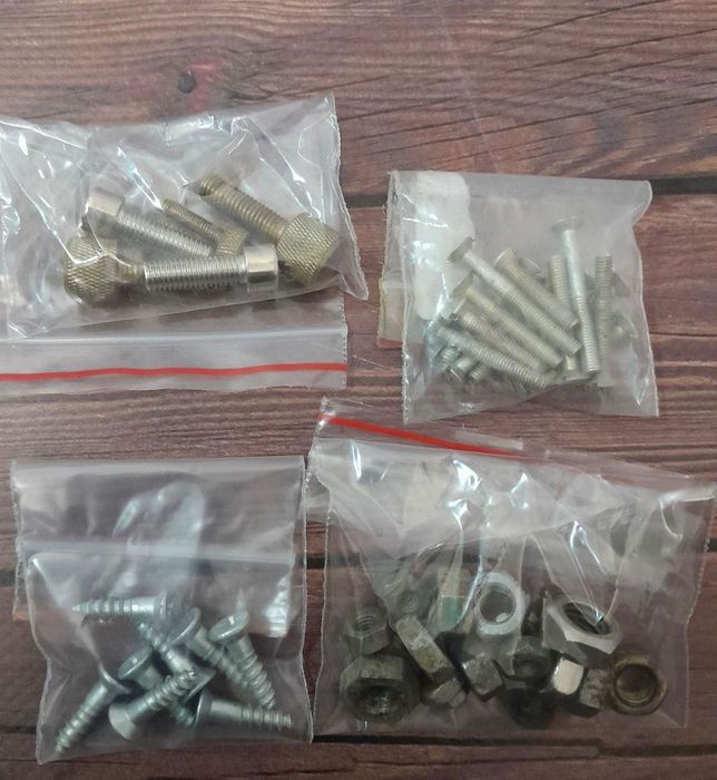 Слюсарний набір. Інструменти, елементи кріплення.