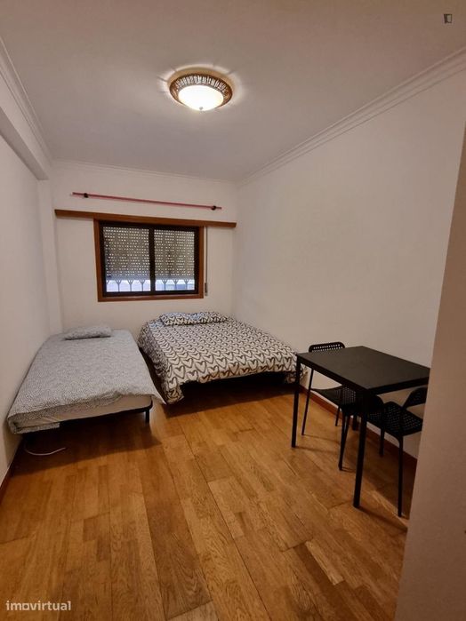 Quarto - localizado em Lisbon