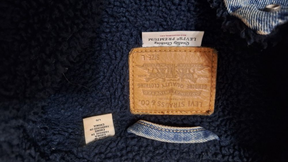 Levi's. Джинсовая шерпа.