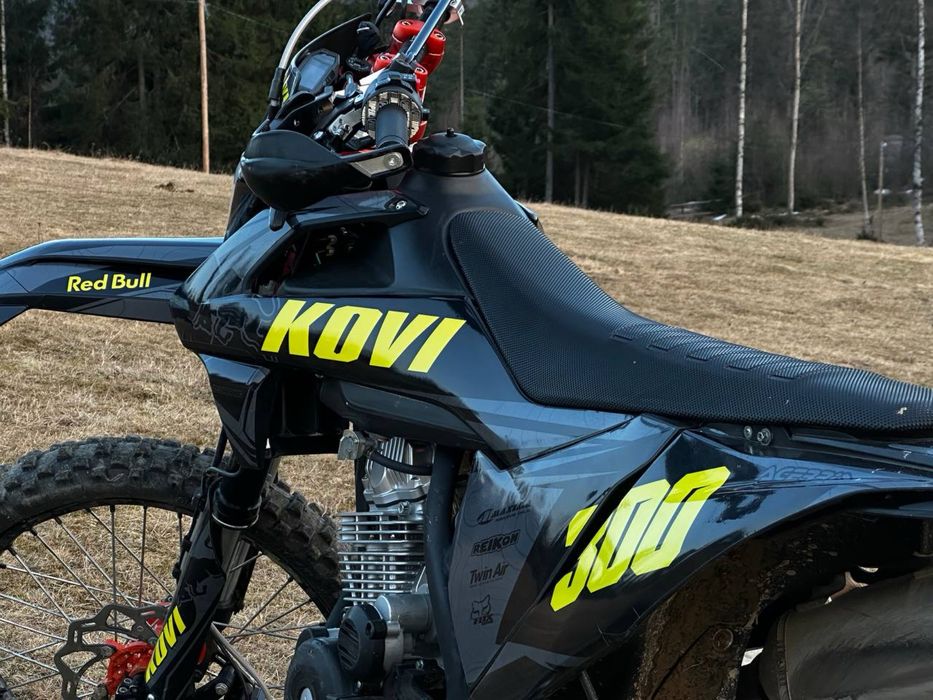 Продам Кові Адванс 300