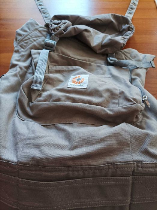 Marsúpio porta bebés da Ergobaby