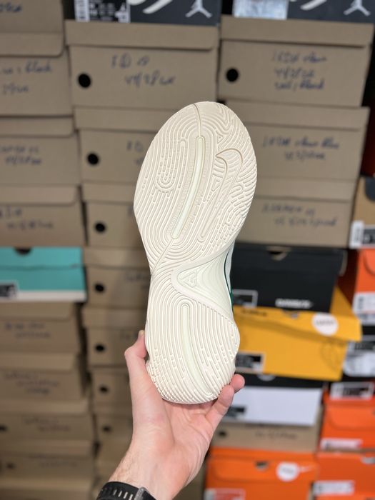 Нові оригінальні баскетбольні кросівки Nike Giannis Immortality 3 49.5