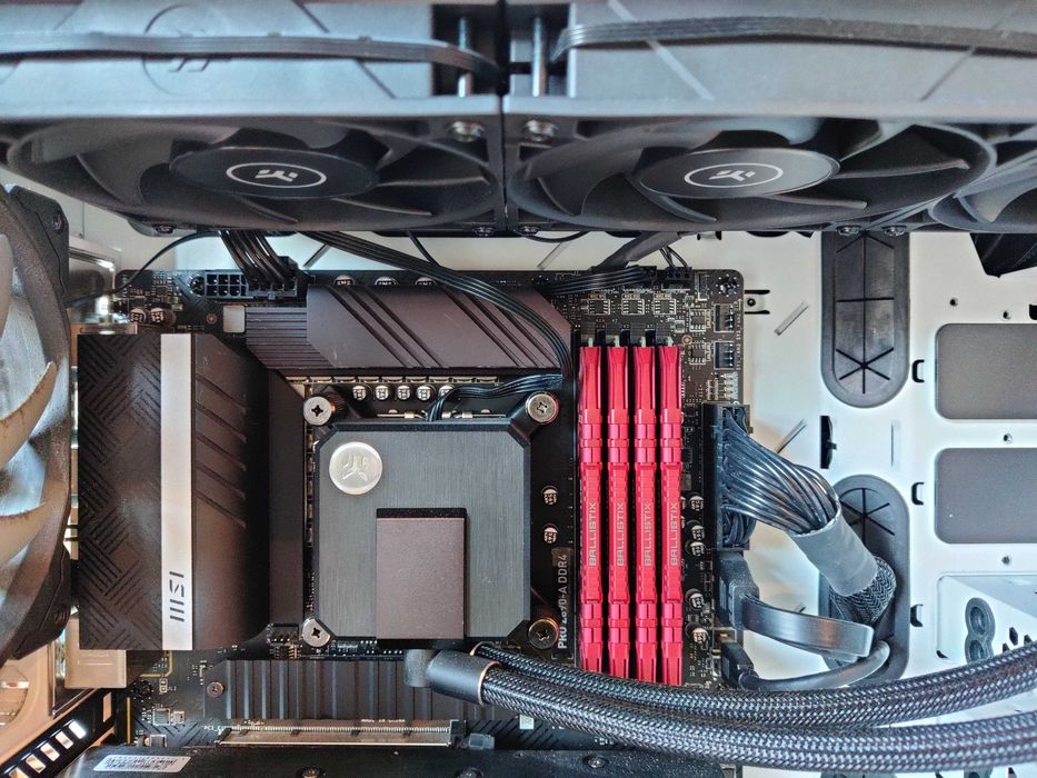 Computador i9 12900k / 64gb ddr4 3200 / rx6700xt