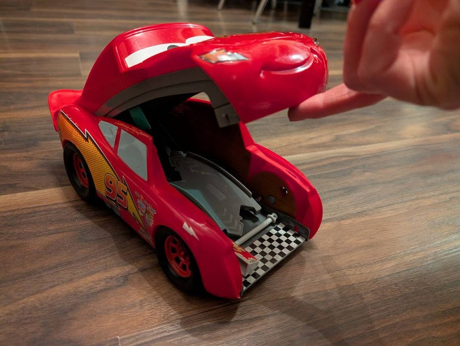 Rozkładany w zjeżdzalnie Zygzak McQueen