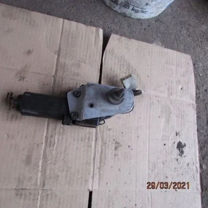 LIGIER X-TOO SILNICZEK WYCIERACZEK PRZÓD