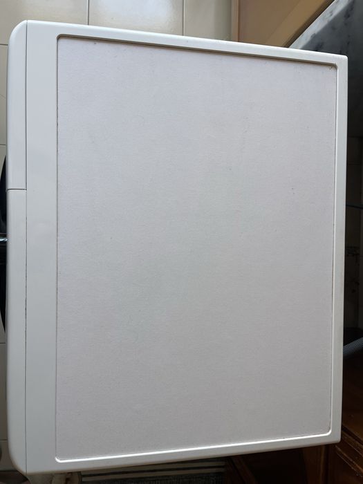 Máquina de Lavar Roupa Whirlpool 7kg FreshCare+ (Para Peças / Avariada)