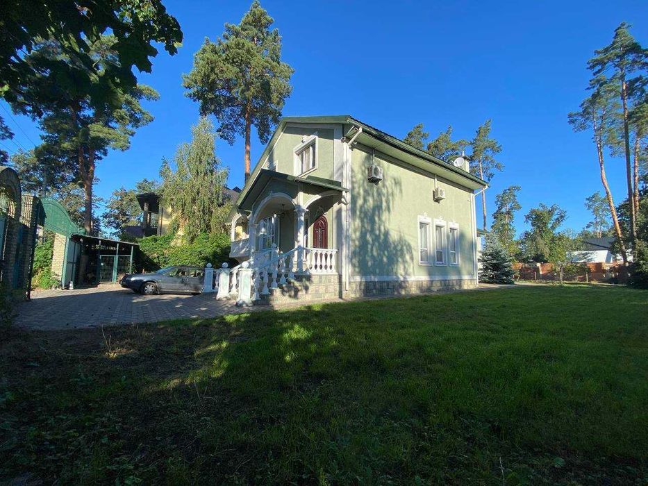 Продаж будинку з басейном в Лісовій Бучі