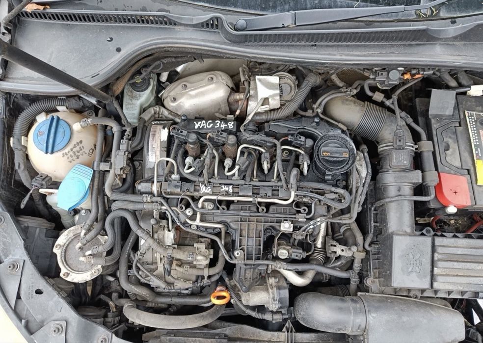 Motor 1.6 tdi        .