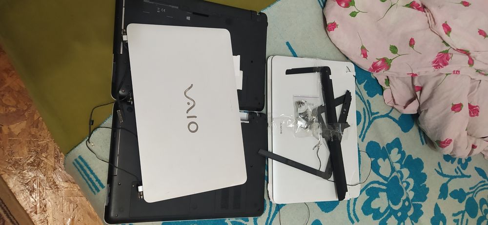Sony vaio SVF 152A29V.