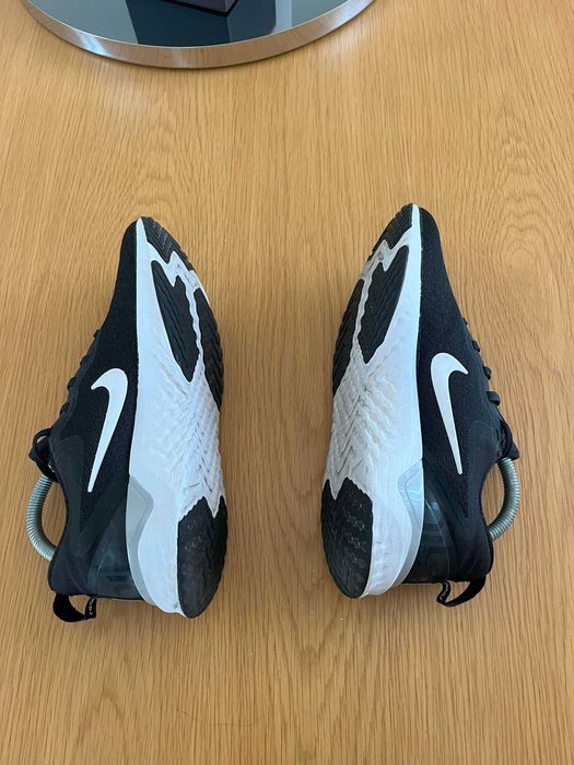 Sapatilha corrida mulher Nike Odissey React, tamanho 40