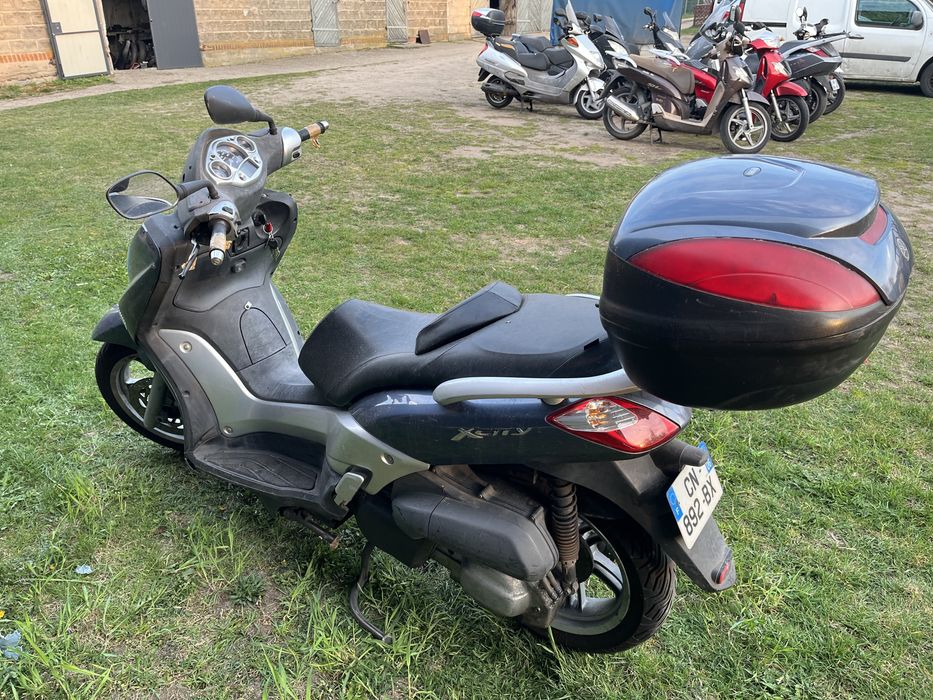 Yamaha Xcity 250 na części silnik gaźnik czasza błotnik moduł plastiki