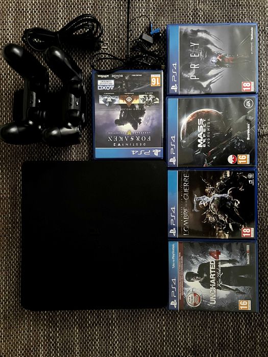 Sony Playstation 4 Slim 1TB + Gry