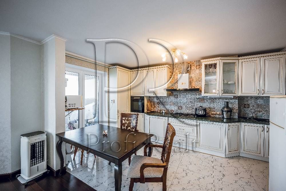 Продаж 2 кімн. квартири за адресою Теплична,38 Софіївська Борщагівка