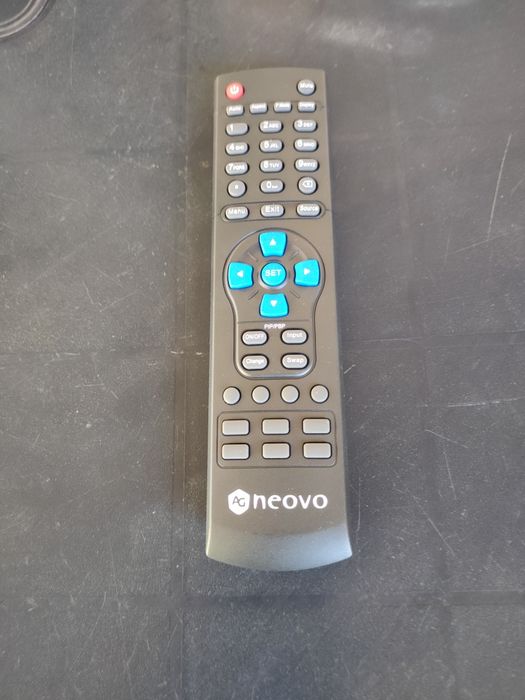 Nowy pilot do tv i dvd