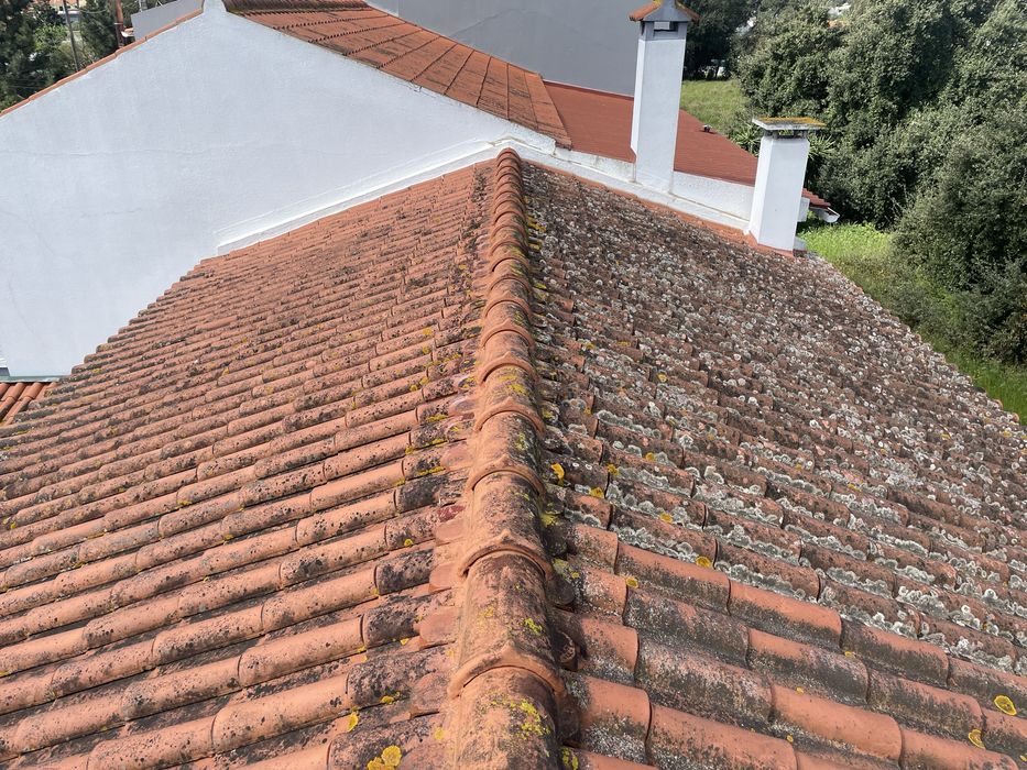 Vendo telhas  de barro usadas