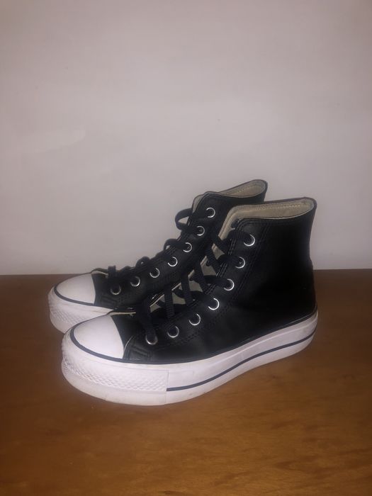 Converse All Star pretas em pele – cano alto