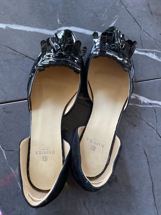 Skorzane, czarne, lakierowane baleriny Badura r. 37