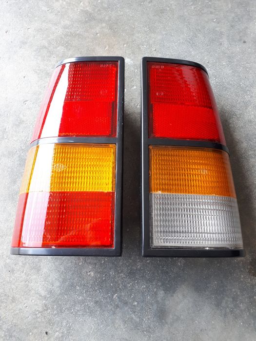 Farolins novos retaguarda Opel Corsa-A esquerdo e direito