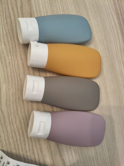 Butelki podróżne na kosmetyki