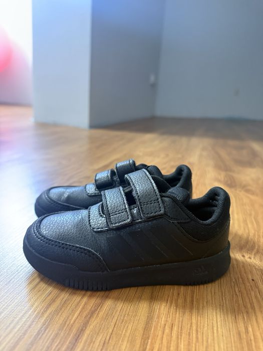 Кросівки адідас ,16,5 см