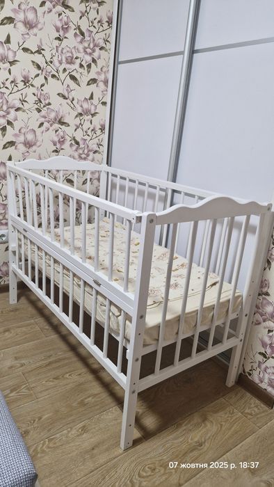 Дитяче ліжечко (колискову)