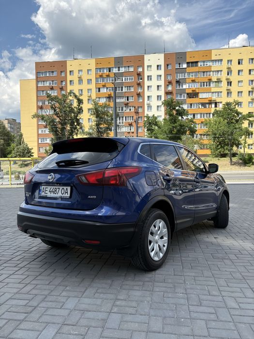 Продам Nissan Rogue Sport 2018