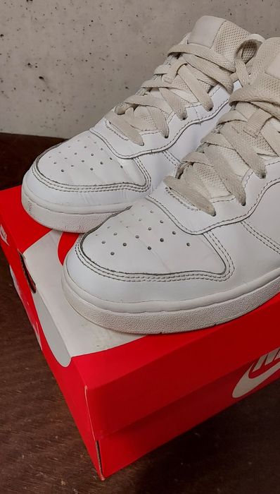 Buty damskie białe Nike skóra ekologiczna rozmiar 38,5