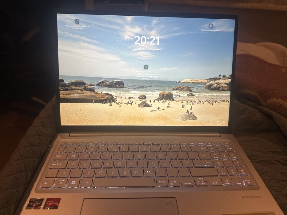 ASUS vivobook como novo