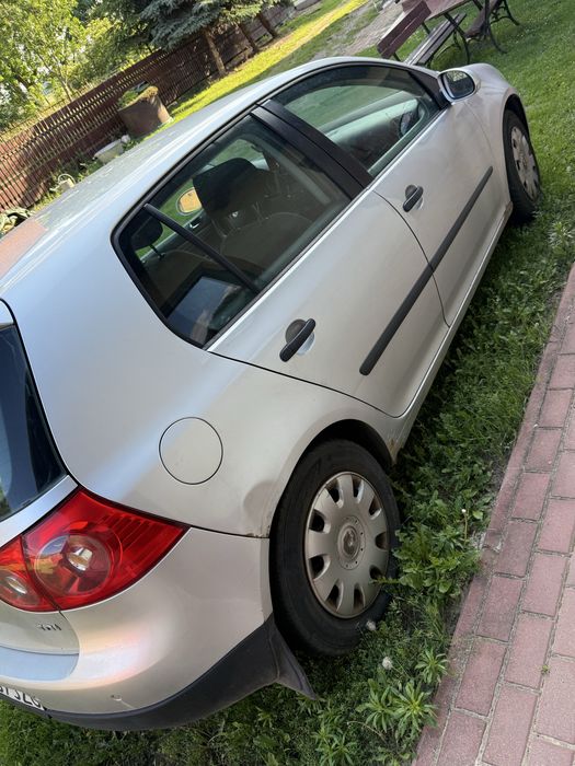Volkswagen golf V 1.9