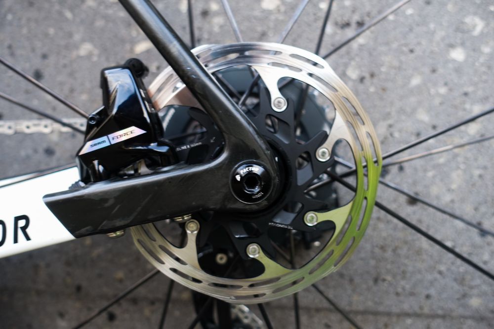 Factor O2 Sram Force AXS 54