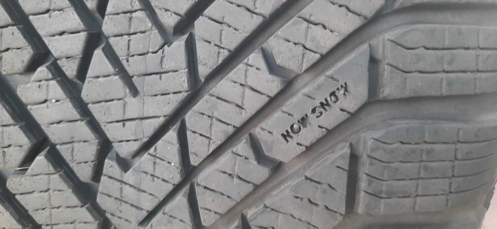 Opony Pirelli 225/45 R19 96V Cinturato Winter 2